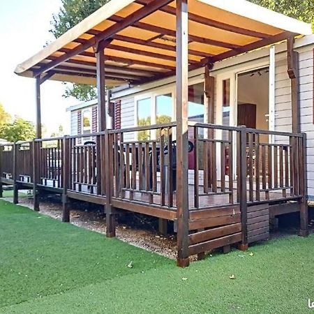 Le Moorea Mobilhome Camping Le Montourey 4 Etoiles Frejus Exterior photo