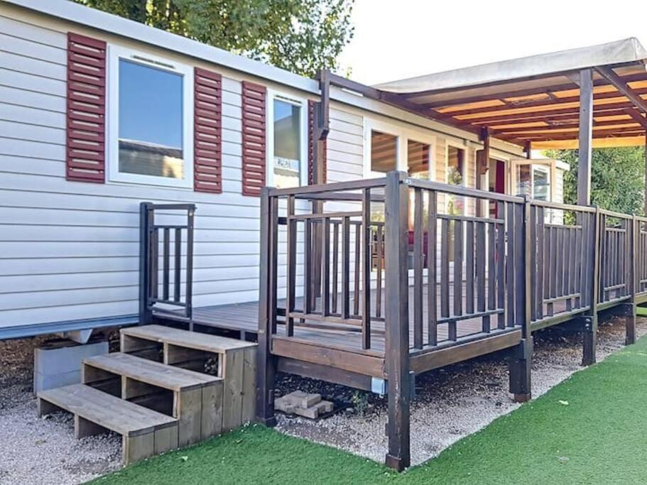 Le Moorea Mobilhome Camping Le Montourey 4 Etoiles Frejus Exterior photo